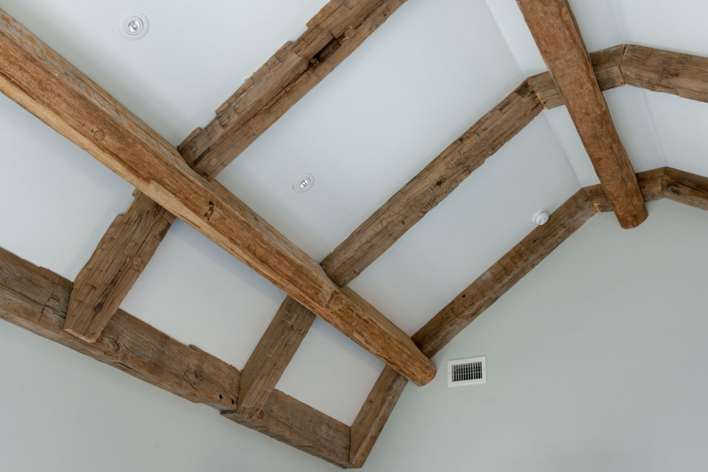 hardwood-beam-1-barnstormerswood